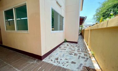 Single house for sale, Soi Rattanarat 1, Bang Bo, Samut Prakan, 3 bedrooms, 2 bathrooms.