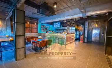 Hotel/Bar/Restaurant for sale in Pattaya city , just 100 meters to Pattaya beach (Sea view) Completely renovated building  ( Exclusive listing )