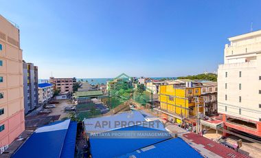 Hotel/Bar/Restaurant for sale in Pattaya city , just 100 meters to Pattaya beach (Sea view) Completely renovated building  ( Exclusive listing )
