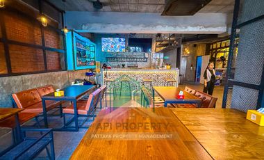 Hotel/Bar/Restaurant for sale in Pattaya city , just 100 meters to Pattaya beach (Sea view) Completely renovated building  ( Exclusive listing )