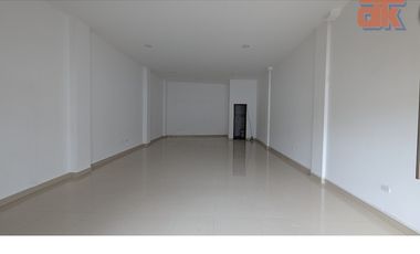 Local de renta en Tumbaco 60m2 Plaza Comercial