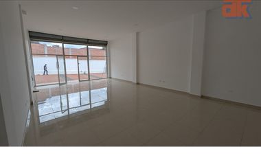 Local de renta en Tumbaco 60m2 Plaza Comercial