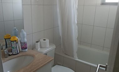 EN ARRIENDO GRAN CASA EN VILLA PARQUE EL GOLF MAIPÚ