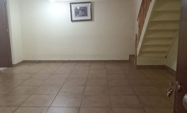 EN ARRIENDO GRAN CASA EN VILLA PARQUE EL GOLF MAIPÚ