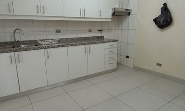 EN ARRIENDO GRAN CASA EN VILLA PARQUE EL GOLF MAIPÚ