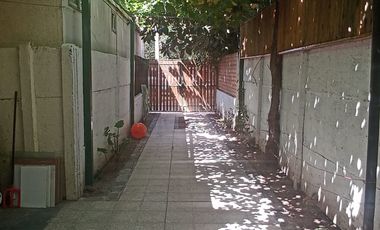 EN ARRIENDO GRAN CASA EN VILLA PARQUE EL GOLF MAIPÚ