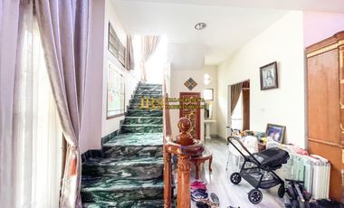 Dijual Villa Hook Fully Furnished di Komplek Royal Sumatera Cluster Sapphire