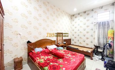 Dijual Villa Hook Fully Furnished di Komplek Royal Sumatera Cluster Sapphire