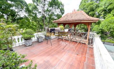 Dijual Villa Hook Fully Furnished di Komplek Royal Sumatera Cluster Sapphire