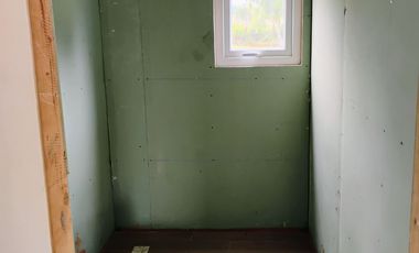 Hermosa Parcela con Casa vista volcán y valle de Villarrica.