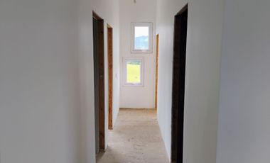 Hermosa Parcela con Casa vista volcán y valle de Villarrica.