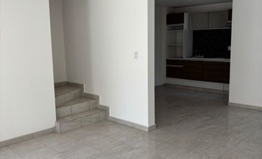 CASA EN VENTA NUEVA EN COLONIA BUGAMBILIAS, BUAP, UVP