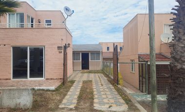 Venta De Casa En Condominio En El Quisco
