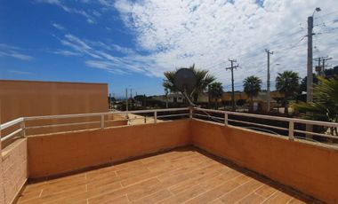 Venta De Casa En Condominio En El Quisco