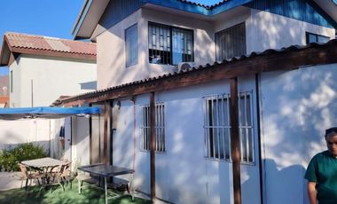 EDIFICIO CONSULTAS MÉDICAS-FRENTE SUP.JUMBO POR VAN BUREN