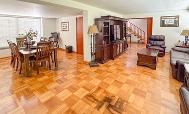 Casa Amplia Remodelada, En Lindo Sector De Providencia