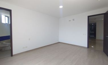 Apartamento en arriendo en Alto Prado.