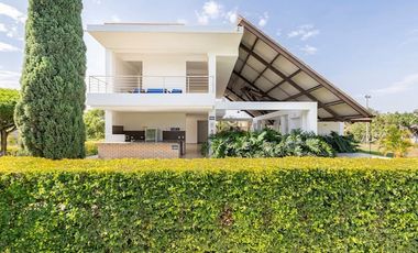 FINCA LA FLORESTA EN BUCARAMANGA EN ALQUILER 900 NOCHE3183314430