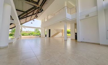 FINCA LA FLORESTA EN BUCARAMANGA EN ALQUILER 900 NOCHE3183314430