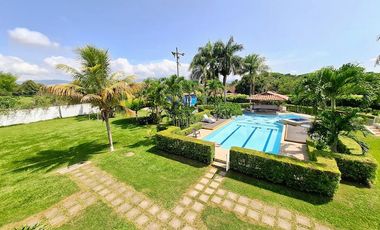 FINCA LA FLORESTA EN BUCARAMANGA EN ALQUILER 900 NOCHE3183314430