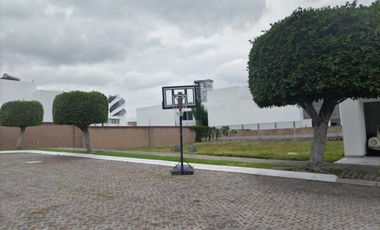 TERRENO EN VENTA UBICADO EN CLUSTER 444 LOMAS DE ANGELOPOLIS I, SAN ANDRES CHOLULA PUEBLA