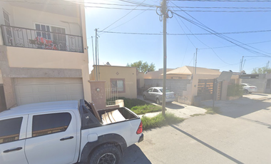 CASA EN VENTA EN LAS ESTANCIAS, MONCLOVA