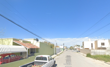 CASA EN VENTA EN LAS ESTANCIAS, MONCLOVA