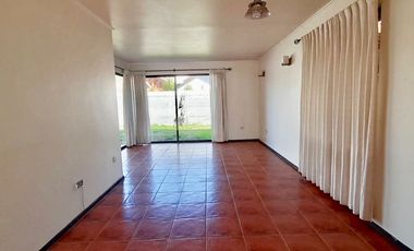 VENTA CASA EN CONDOMINIO PARQUE MIRAFLORES – PEÑAFLOR