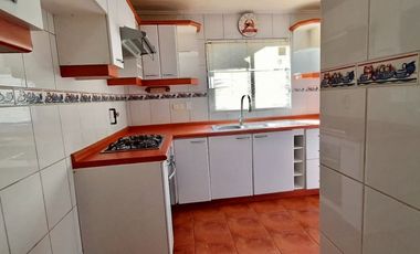 VENTA CASA EN CONDOMINIO PARQUE MIRAFLORES – PEÑAFLOR