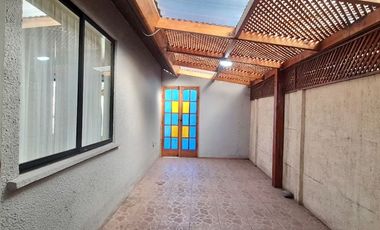 VENTA CASA EN CONDOMINIO PARQUE MIRAFLORES – PEÑAFLOR