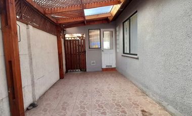 VENTA CASA EN CONDOMINIO PARQUE MIRAFLORES – PEÑAFLOR