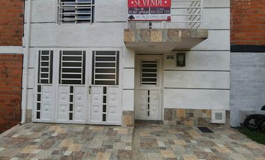 CASA EN VENTA EN CARTAGO VALLE