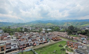 Se arrienda apartamento en Torres del Bosque Dosquebradas.
