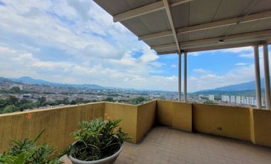 Se arrienda apartamento en Torres del Bosque Dosquebradas.
