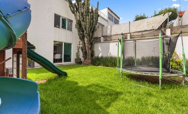 CASA EN VENTA EN ECHEGARAY
