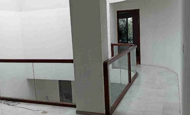 Casa en Renta en Tecamachalco en esquina con dos entradas