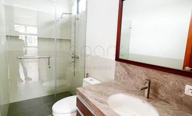 BRAND NEW 4 BEDROOM HOUSE AND LOT IN BF HOMES PARAÑAQUE