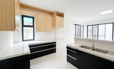 BRAND NEW 4 BEDROOM HOUSE AND LOT IN BF HOMES PARAÑAQUE