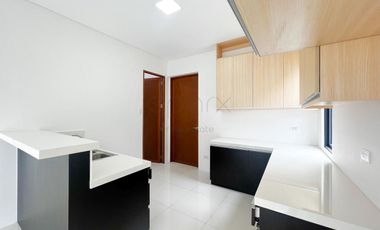 BRAND NEW 4 BEDROOM HOUSE AND LOT IN BF HOMES PARAÑAQUE
