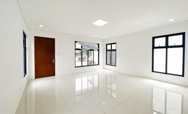 BRAND NEW 4 BEDROOM HOUSE AND LOT IN BF HOMES PARAÑAQUE