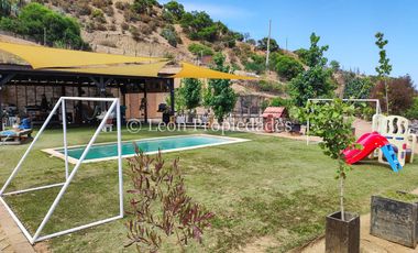 Leon Propiedades vende parcela con casa en condominio, Sector Miraflores, Curacaví.