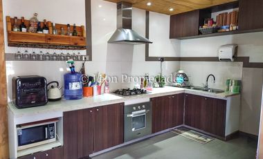 Leon Propiedades vende parcela con casa en condominio, Sector Miraflores, Curacaví.