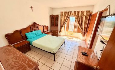 Renta de casa fin de semana LA LUCIÉRNAGA con alberca recién remodelada, amueblada y lista para disfrutarla.