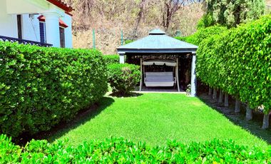 Renta de casa fin de semana LA LUCIÉRNAGA con alberca recién remodelada, amueblada y lista para disfrutarla.
