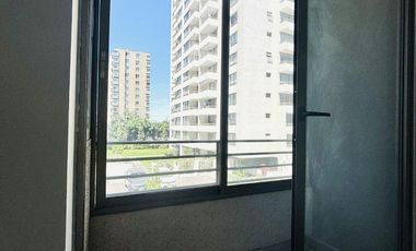 Se vende departamento 2 dormitorios,  2 baños, estacionamiento y bodega en San Miguel a pasos de metro Lo Viel