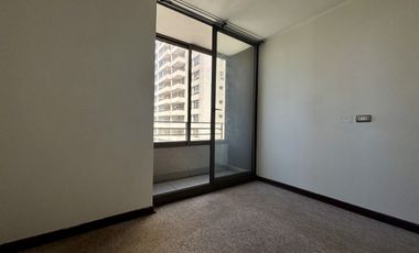 Se vende departamento 2 dormitorios,  2 baños, estacionamiento y bodega en San Miguel a pasos de metro Lo Viel