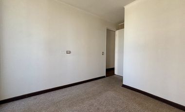 Se vende departamento 2 dormitorios,  2 baños, estacionamiento y bodega en San Miguel a pasos de metro Lo Viel
