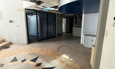 LOCAL COMERCIAL SOBRE AVENIDA EN PROVIDENCIA. GDL