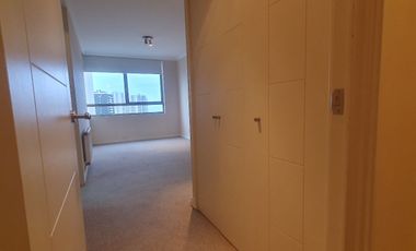 VERIDICA VENDE departamento 4D 4B 2E 1 Bod $UF 9.495