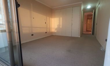 VERIDICA VENDE departamento 4D 4B 2E 1 Bod $UF 9.495